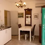 Storia Di سبليت